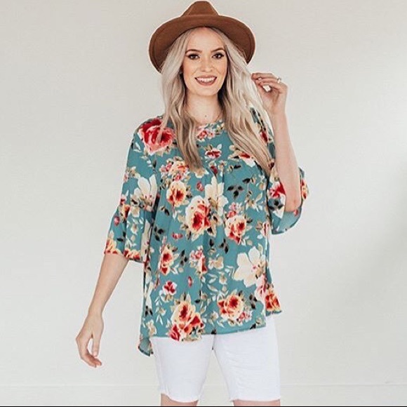 Ces Femme Tops - Ces Femme Teal Floral Blouse Size Medium